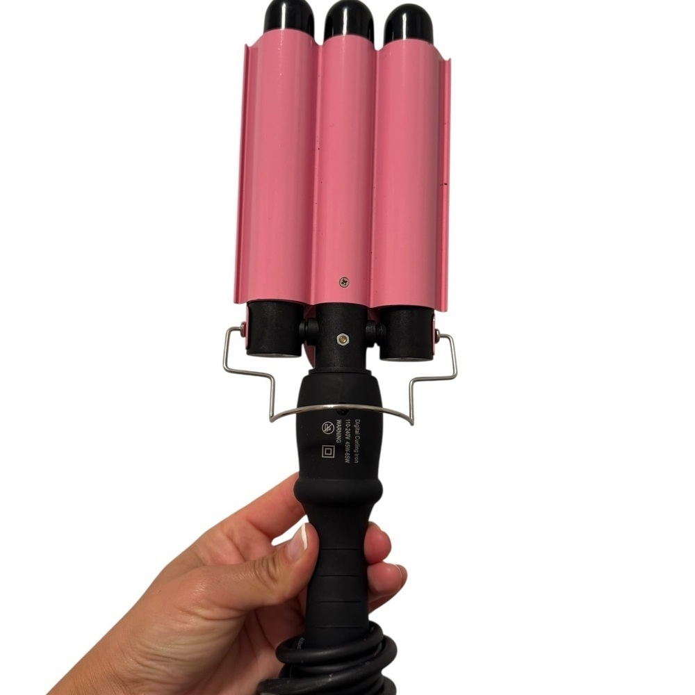 Pink Triple Barrel Hair Curler